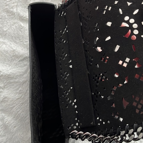 Stella McCartney Falabella laser cut cross body bag - Picture 6 of 7